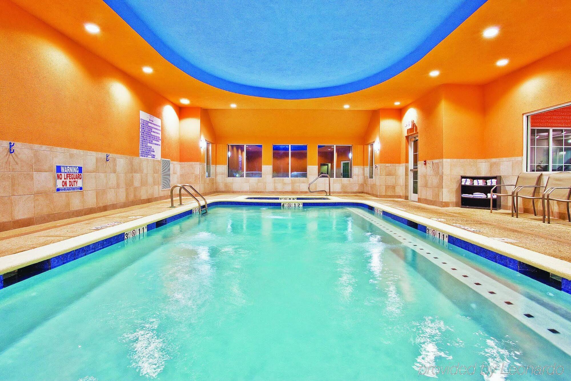 La Quinta By Wyndham - Fort Stewart Hotel 3*